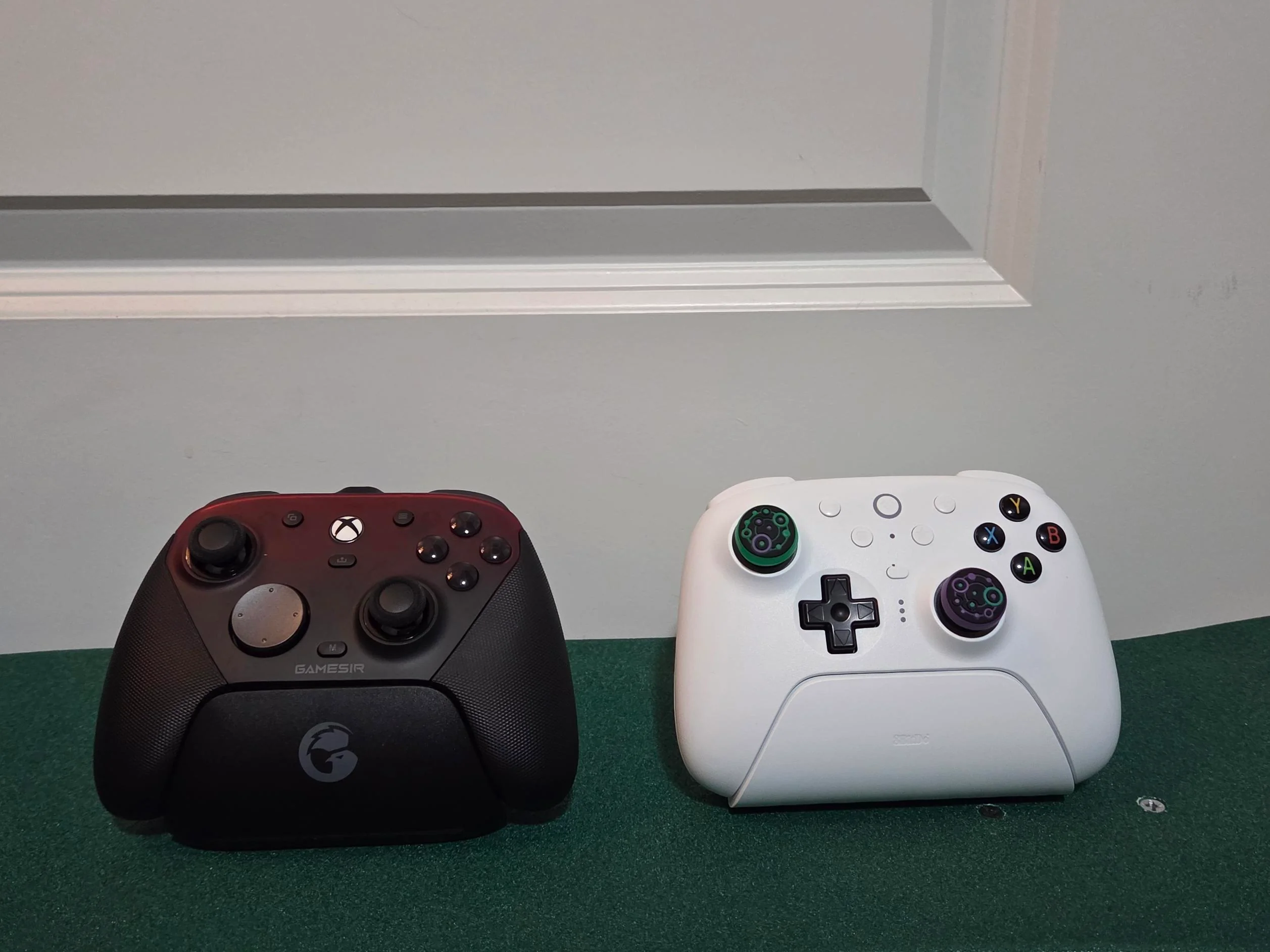 نبرد تایتان‌های چینی: 8BitDo در برابر GameSir : تحلیل جامع فنی، مهندسی و گیمینگ